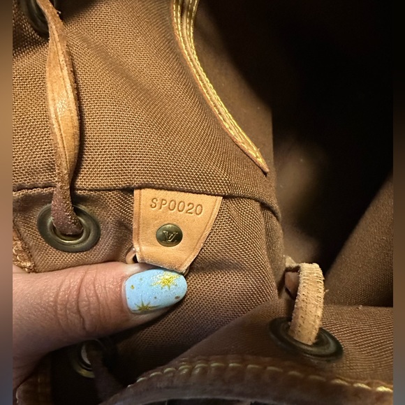 Louis Vuitton Monogram Montsouris MM Backpack - Picture 1 of 9